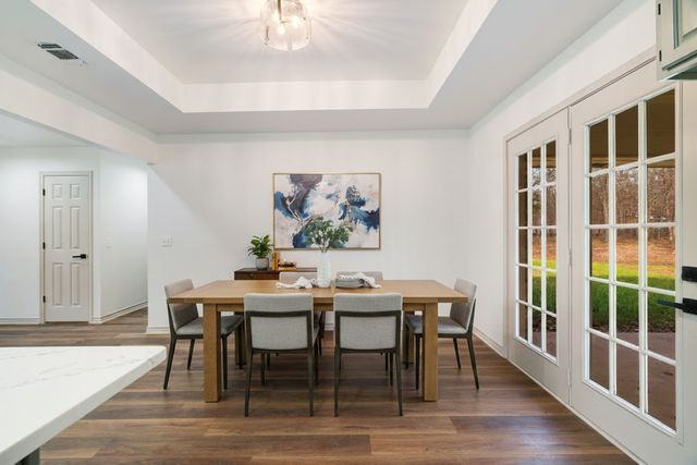 3122 N Farm Road 196 N, Paris, TX 75462