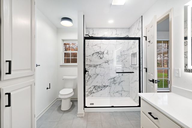 3122 N Farm Road 196 N, Paris, TX 75462