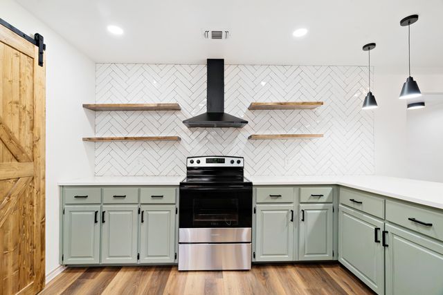 3122 N Farm Road 196 N, Paris, TX 75462