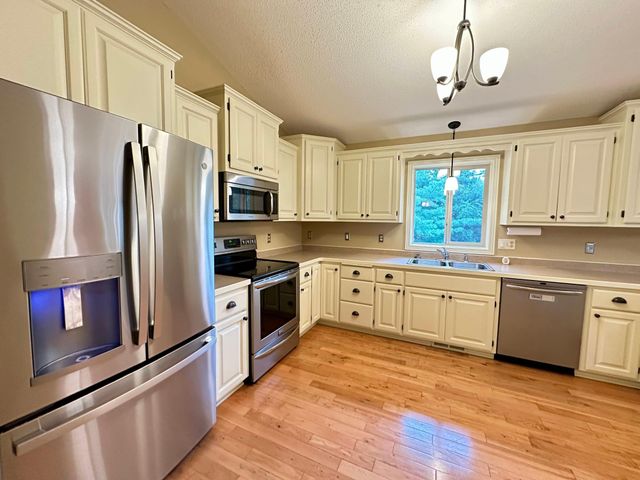 16161 Unity Street NW, Andover, MN 55304