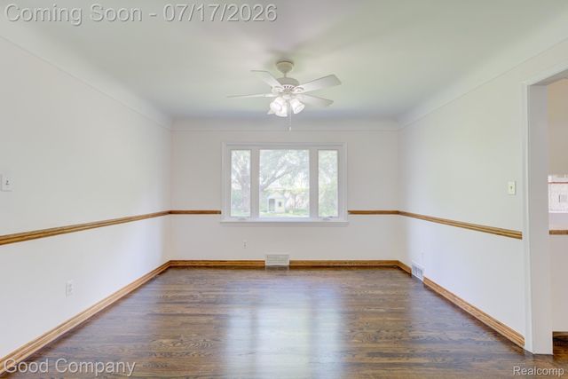 10 Millington Road, Pleasant Ridge, MI 48069