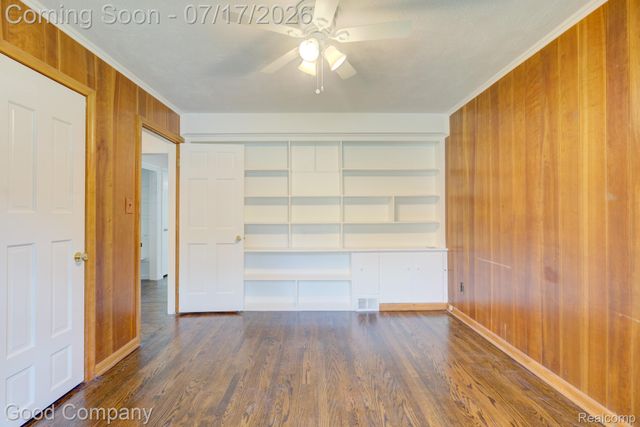 10 Millington Road, Pleasant Ridge, MI 48069