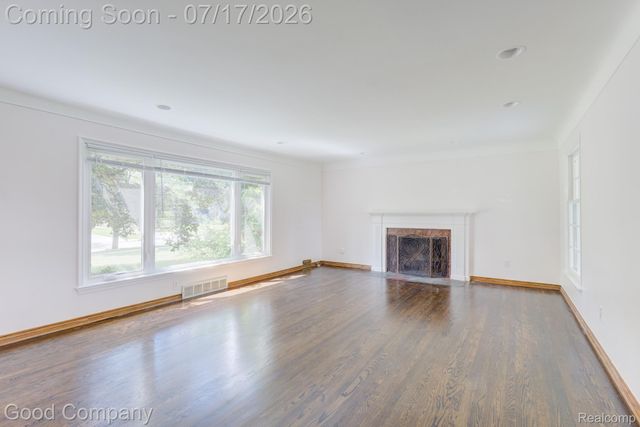 10 Millington Road, Pleasant Ridge, MI 48069