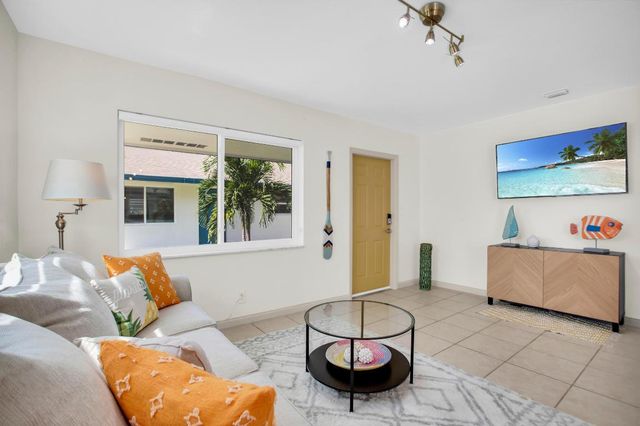 1840 SW 24th Street 1-2, Fort Lauderdale, FL 33315