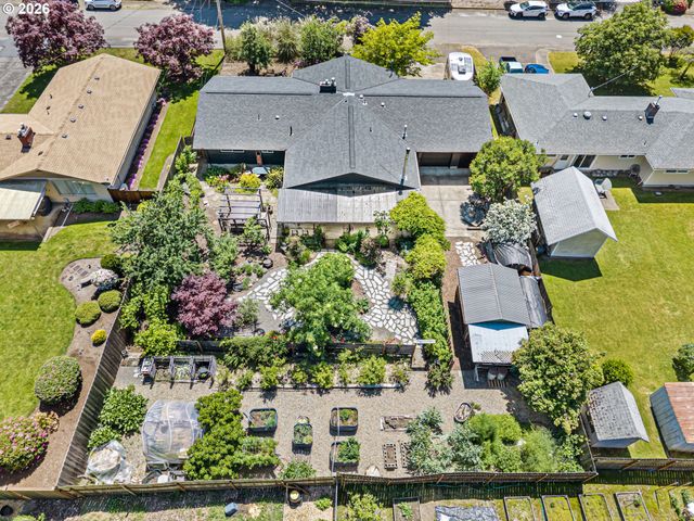341 Hardy Ave, Eugene, OR 97404