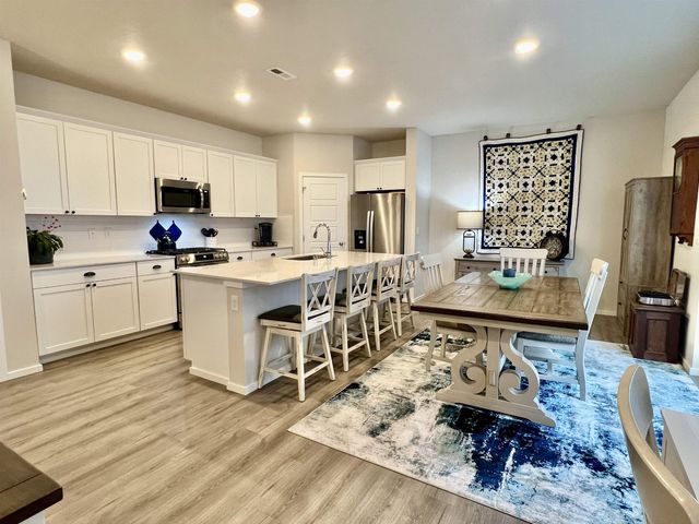 24348 E Goshawk Way, Liberty Lake, WA 99019