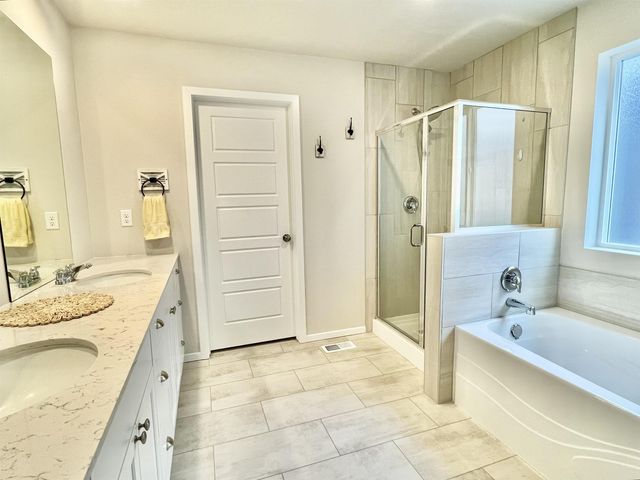 24348 E Goshawk Way, Liberty Lake, WA 99019