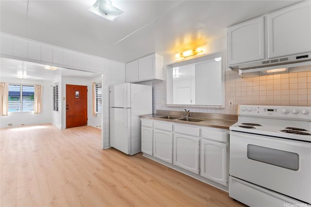 1134 Alohi Way, Honolulu, HI 96814