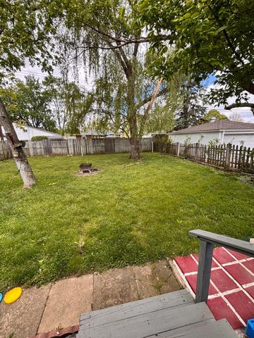 699 Holly Hill Drive, Columbus, OH 43228