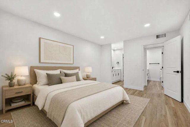 22330 Victory Boulevard 604, Los Angeles, CA 91367