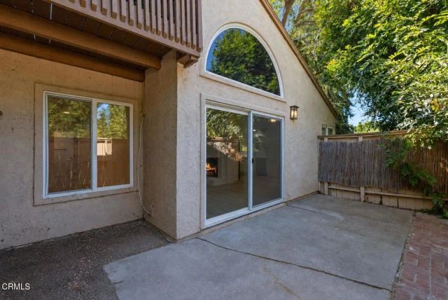 22330 Victory Boulevard 604, Los Angeles, CA 91367