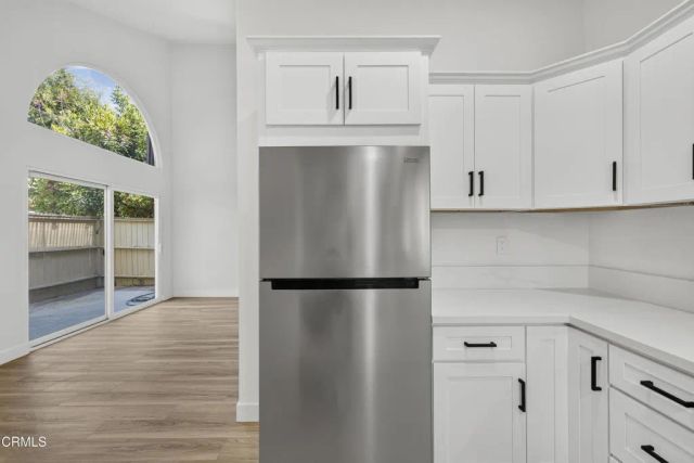22330 Victory Boulevard 604, Los Angeles, CA 91367