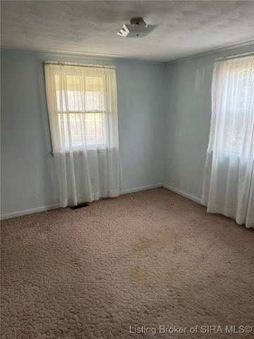 1127 S Thompson Road, Lexington, IN 47138
