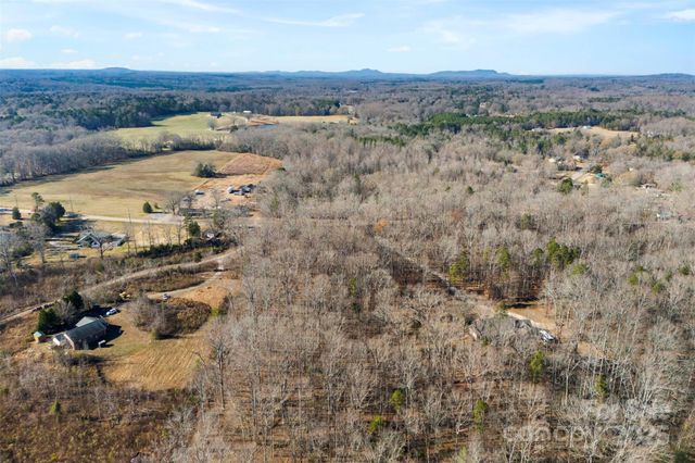 9999 Oakridge Road, Lake Wylie, SC 29710