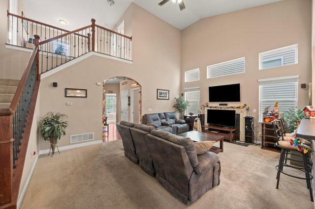 6162 Stockton Trail Way, Columbus, OH 43213