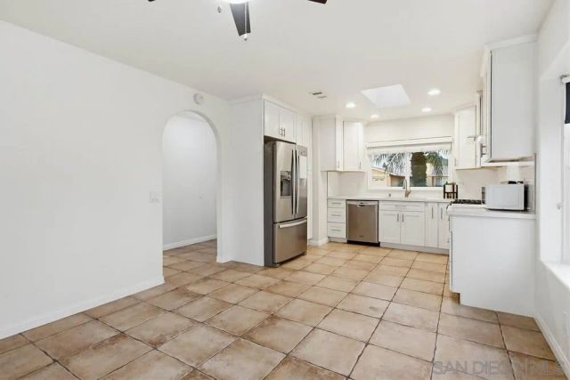 6453 Amberly Street, San Diego, CA 92120