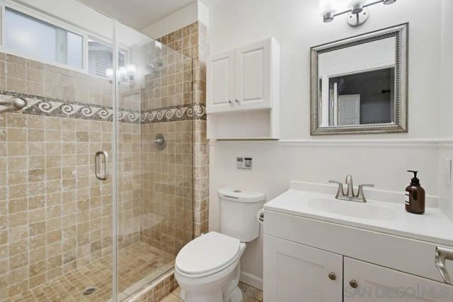 6453 Amberly Street, San Diego, CA 92120