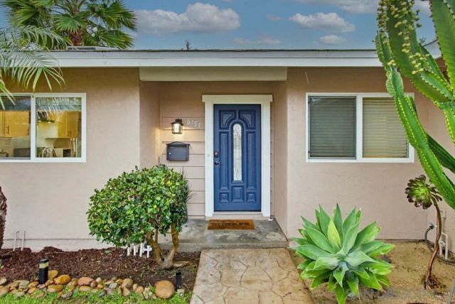 6453 Amberly Street, San Diego, CA 92120