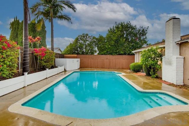 6453 Amberly Street, San Diego, CA 92120