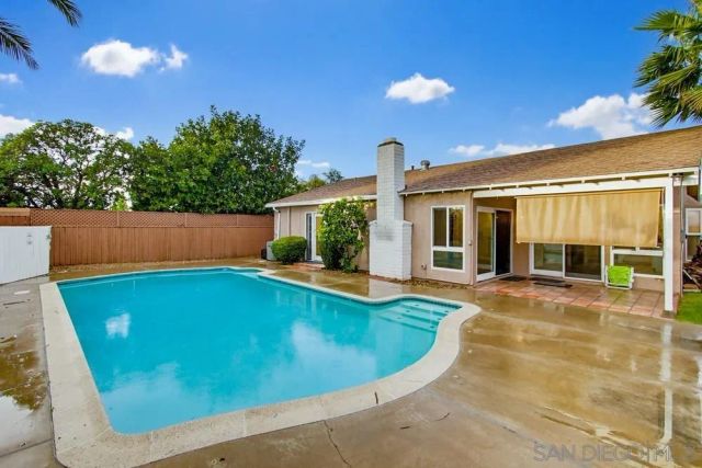 6453 Amberly Street, San Diego, CA 92120