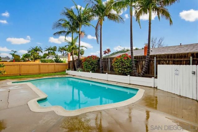 6453 Amberly Street, San Diego, CA 92120