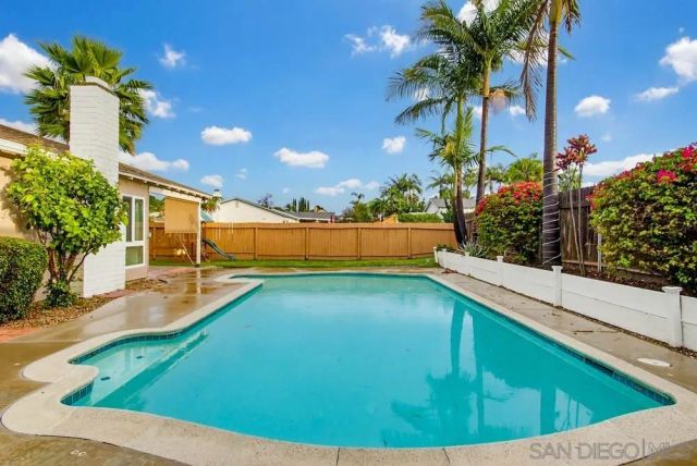 6453 Amberly Street, San Diego, CA 92120