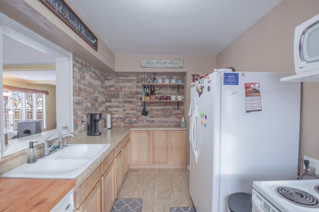 845 36th Avenue N, Saint Cloud, MN 56303