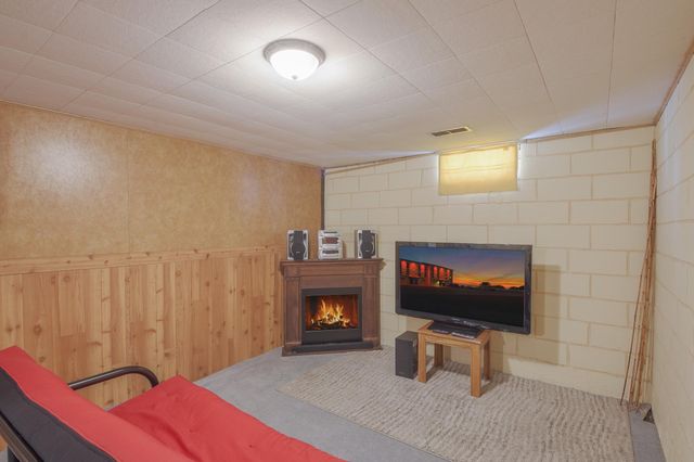 845 36th Avenue N, Saint Cloud, MN 56303