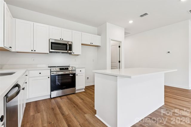 1004 Oak Hill Drive, Monroe, NC 28112