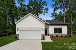 1004 Oak Hill Drive, Monroe, NC 28112