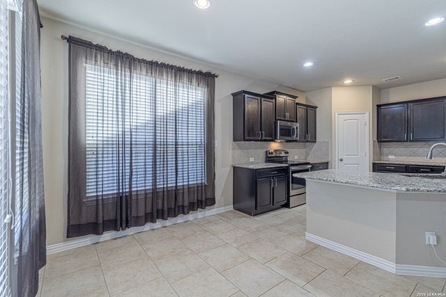 216 Campfire Way, Cibolo, TX 78108