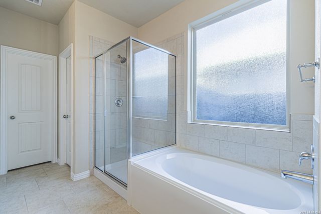 216 Campfire Way, Cibolo, TX 78108