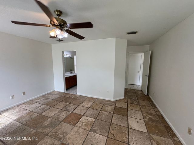 3915 STATION Court S, Jacksonville, FL 32246