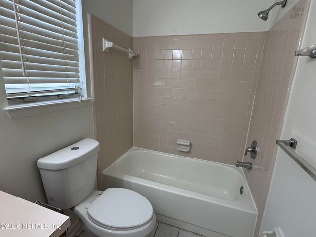 3915 STATION Court S, Jacksonville, FL 32246