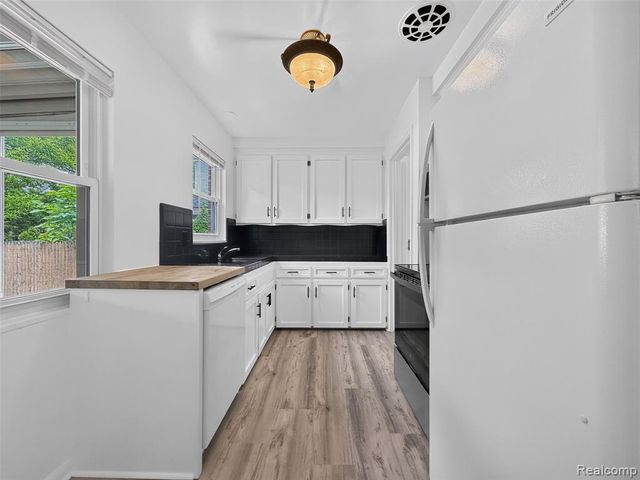 2507 Windemere Road, Birmingham, MI 48009