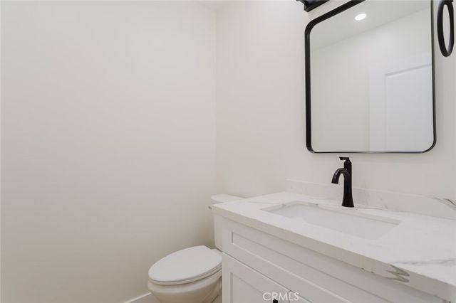 5738 Beck Avenue, North Hollywood, CA 91601