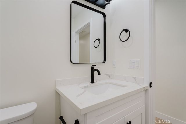 5738 Beck Avenue, North Hollywood, CA 91601