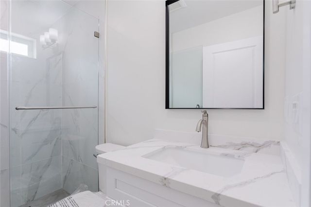 5738 Beck Avenue, North Hollywood, CA 91601