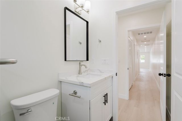 5738 Beck Avenue, North Hollywood, CA 91601