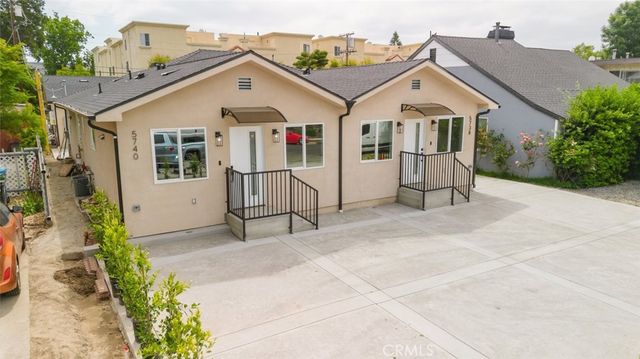 5738 Beck Avenue, North Hollywood, CA 91601