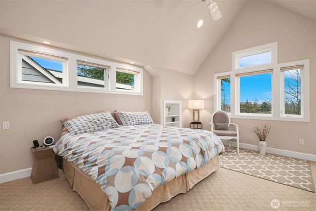 4721 45th Avenue NE, Seattle, WA 98105