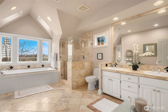 4721 45th Avenue NE, Seattle, WA 98105