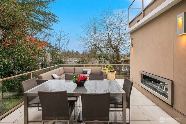 4721 45th Avenue NE, Seattle, WA 98105