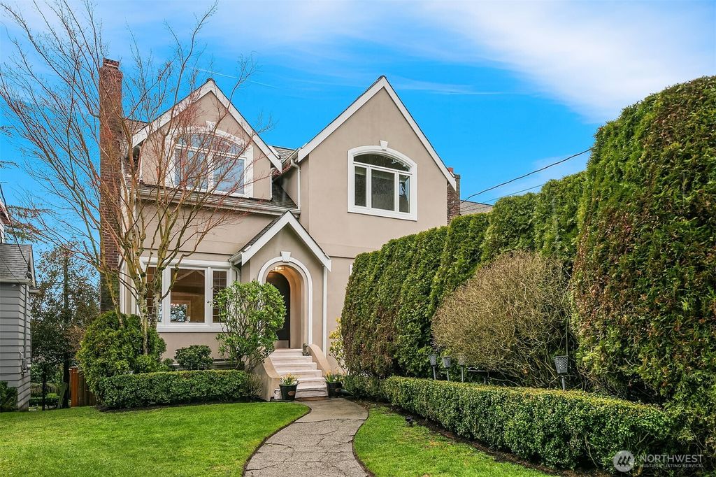 4721 45th Avenue NE, Seattle, WA 98105