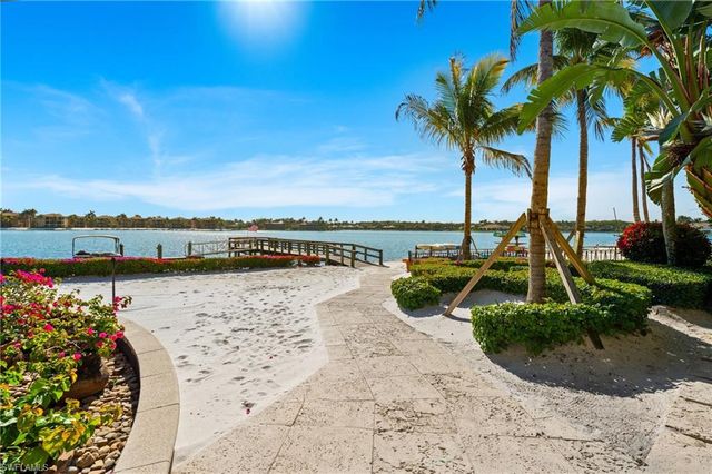 18361 Verona Lago DR, Miromar Lakes, FL 33913