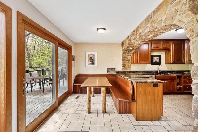 4215 Wanetah Trail, Madison, WI 53711