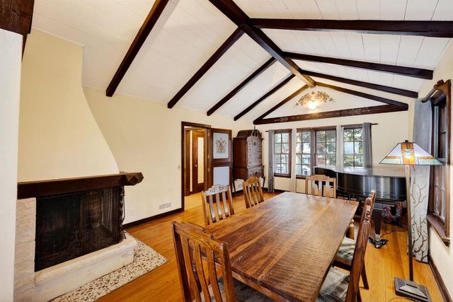 4215 Wanetah Trail, Madison, WI 53711