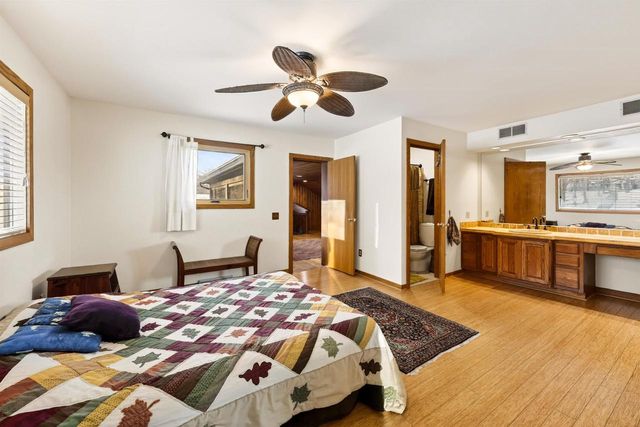 4215 Wanetah Trail, Madison, WI 53711