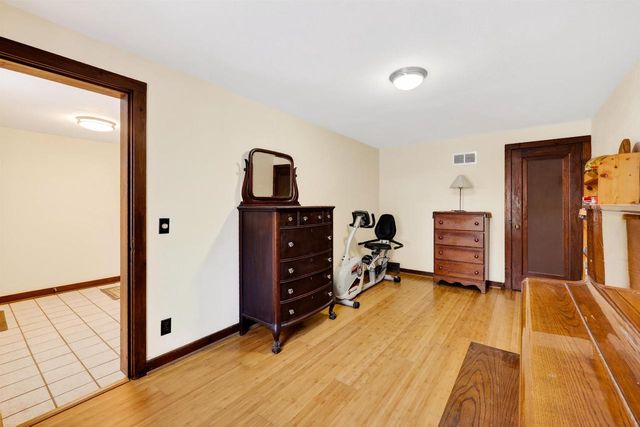 4215 Wanetah Trail, Madison, WI 53711