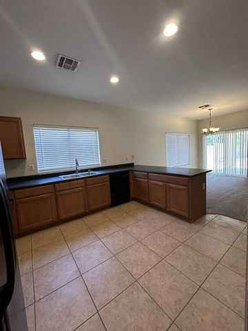 10035 W Parkway Drive, Tolleson, AZ 85353